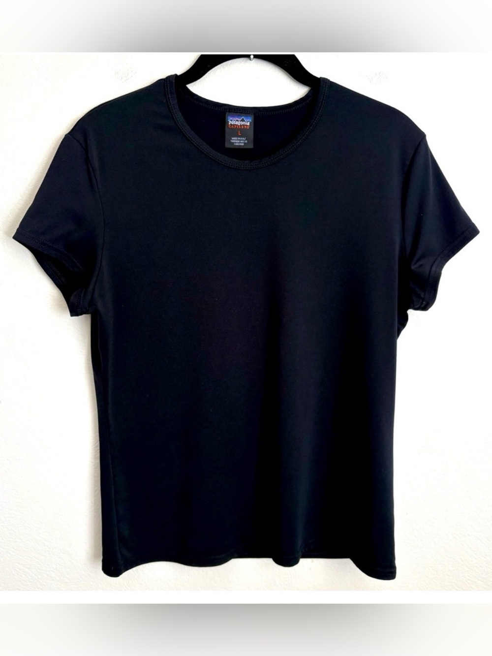 Vintage Patagonia Black Capilene Top Sz M-L Activewear Baselayer Climb Hike